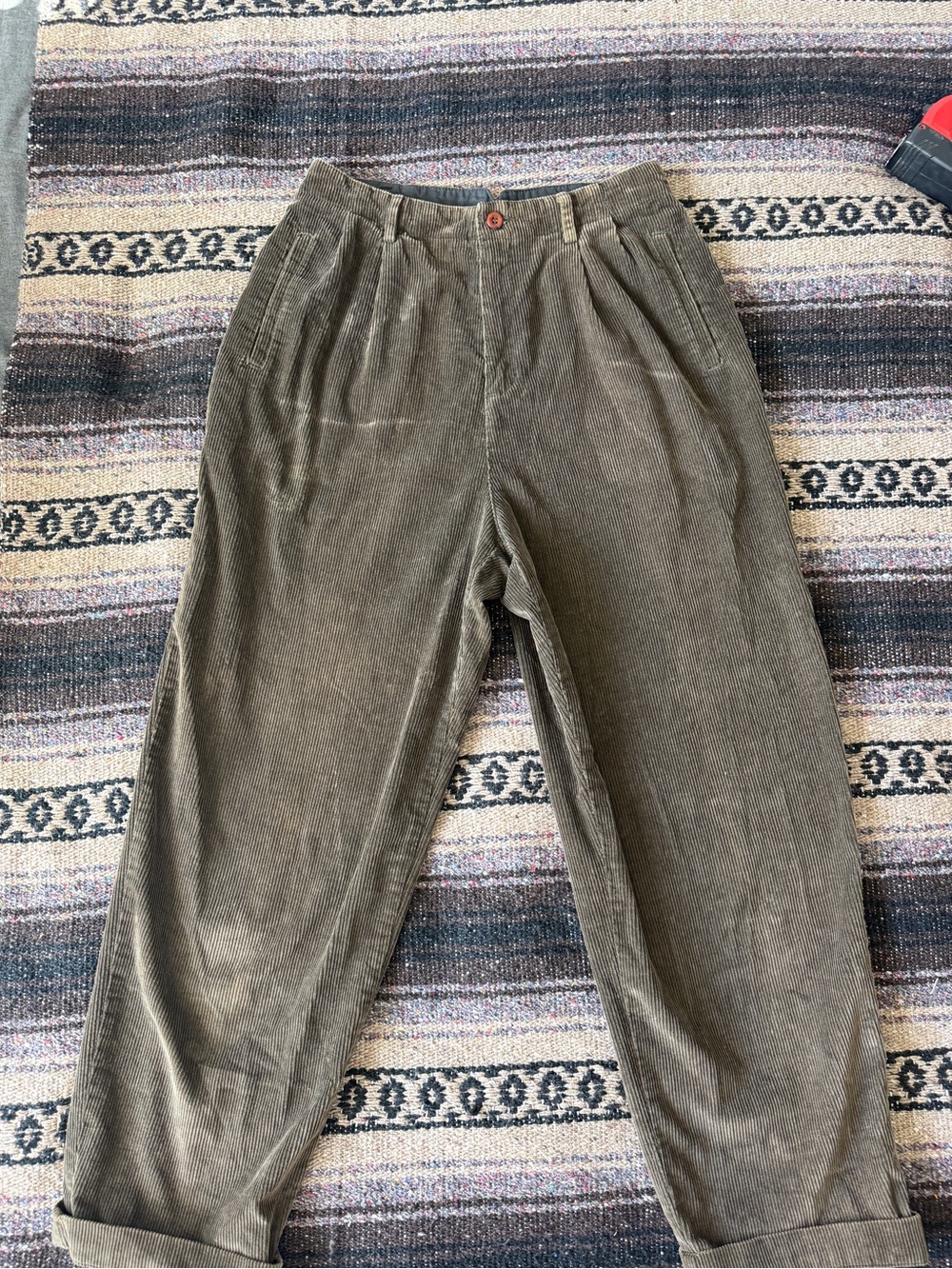 Vintage 80’s 90,s Liz Claiborne Sport Olive Corduroy High Waisted  Trousers